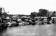 Thames Ditton,river view,bungalows